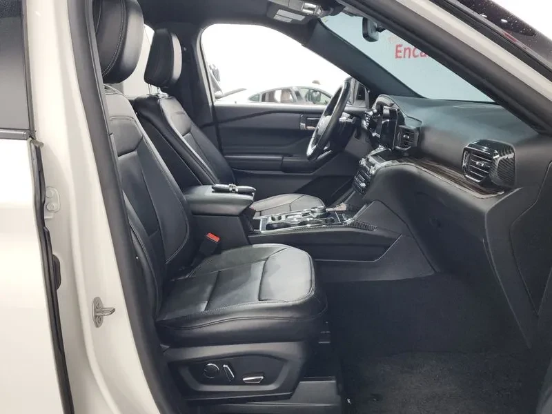 Ford Explorer 3.0 - САМО 30% АВАНС, снимка 11 - Автомобили и джипове - 56292867
