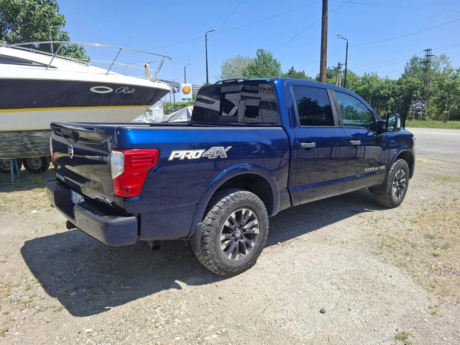 Nissan Titan king 5.6i PROx4 - изображение 3
