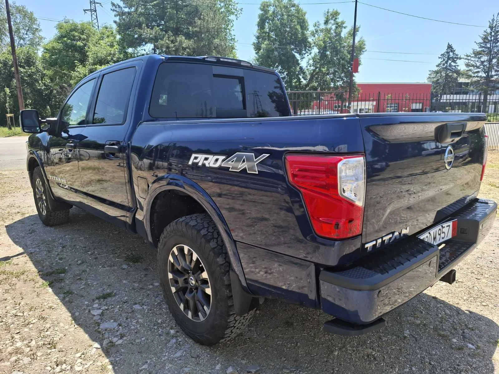 Nissan Titan king 5.6i PROx4 - изображение 6