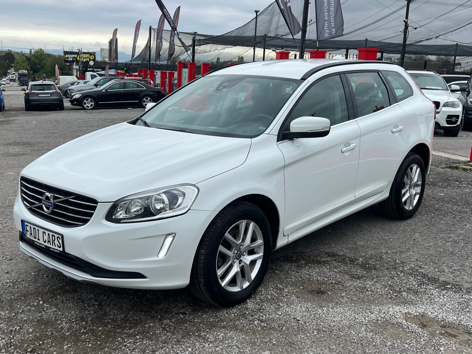 Volvo XC60 ТОП* СОБСТВЕН ЛИЗИНГ НА 100% ОДОБРЕНИЕ - изображение 4