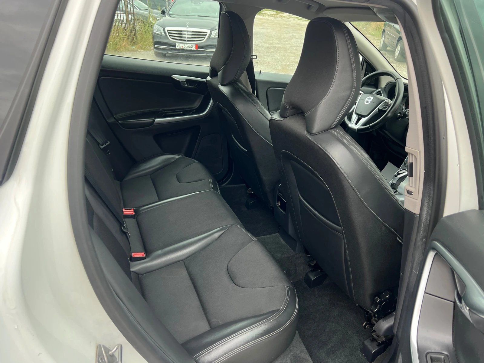 Volvo XC60 *    100%  | Mobile.bg   13