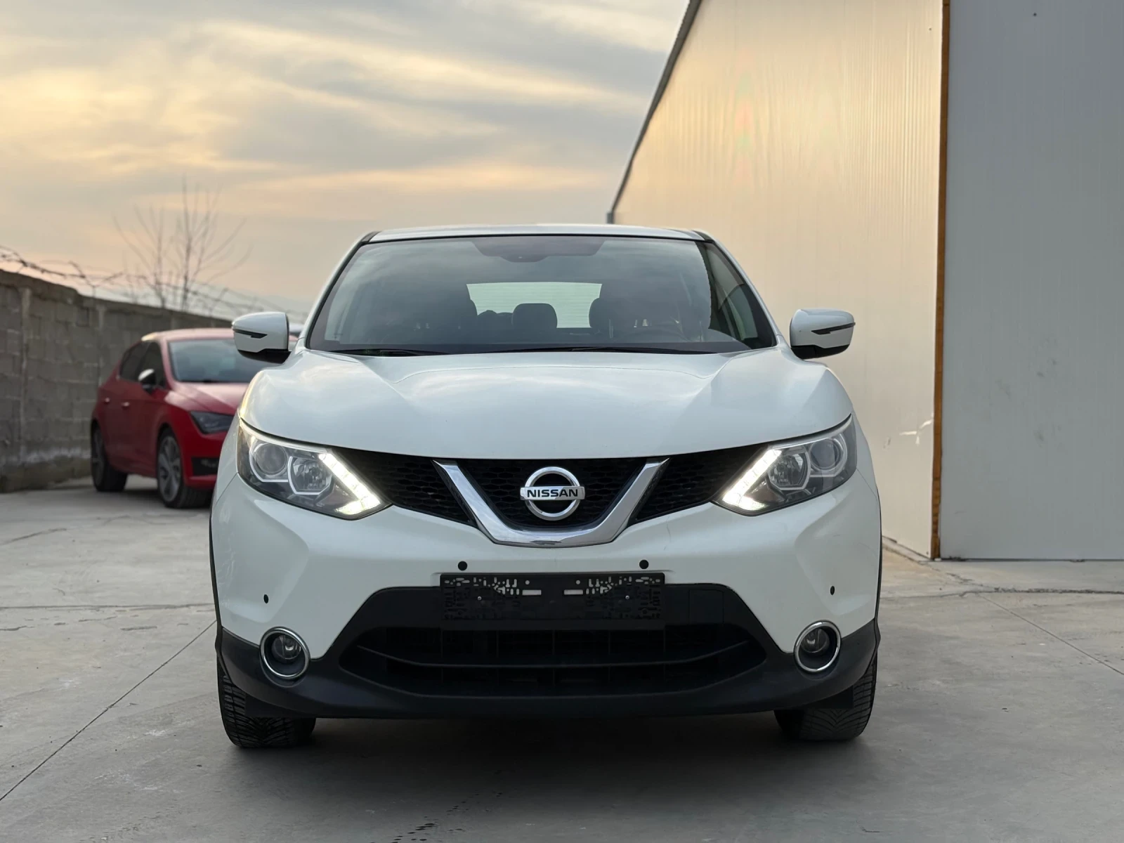 Nissan Qashqai 1.5 DCi* 110* LED* 6ск* EURO6* , снимка 3 - Автомобили и джипове - 53712292