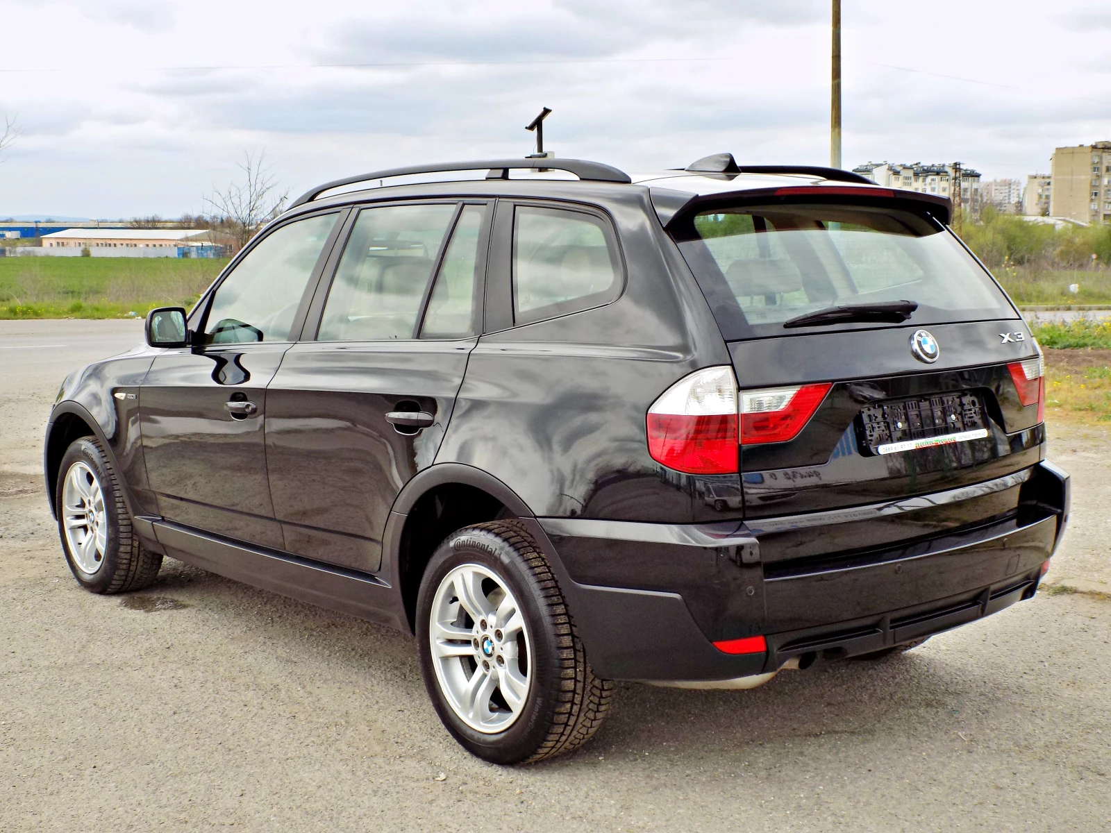 BMW X3 2.0i/FACELIFT/КОЖА/РЕАЛНИ КМ, снимка 5 - Автомобили и джипове - 54166012