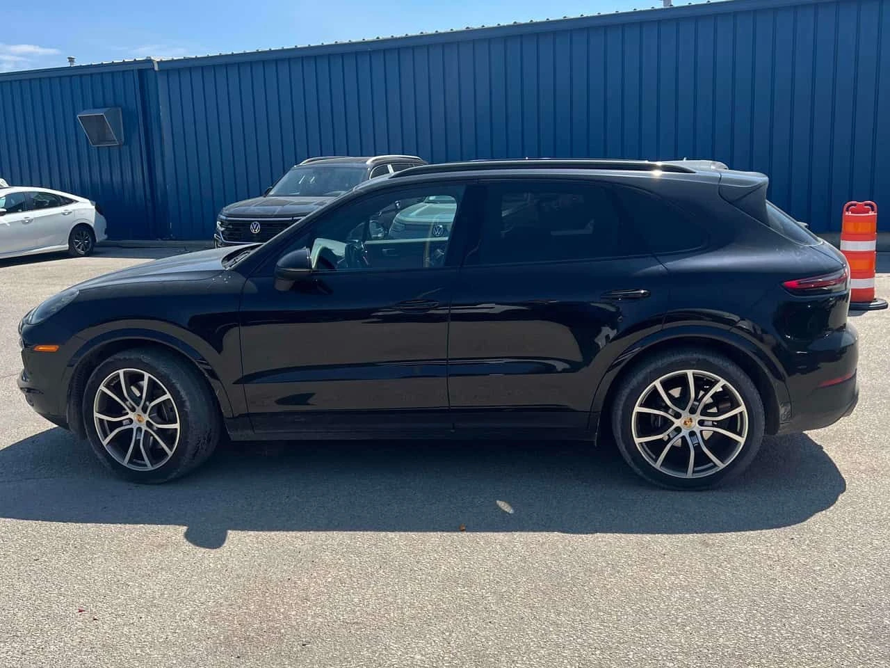 Porsche Cayenne * AWD * BOSE* ОБДУХВАНЕ* ПАНОРАМА* , снимка 2 - Автомобили и джипове - 54667503