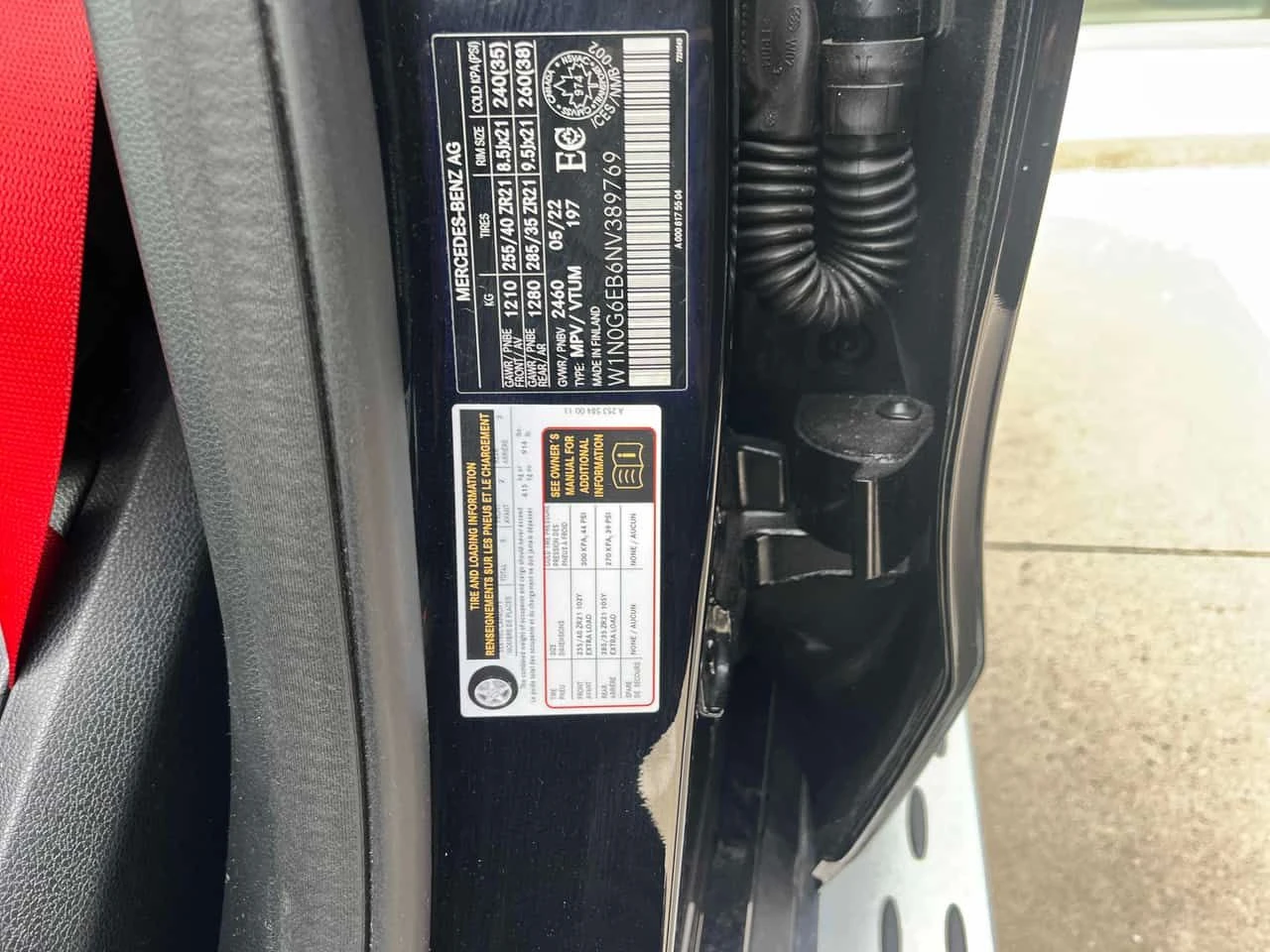 Mercedes-Benz GLC 43 AMG | DISTRONIC | HUD | ПАНОРАМА | + ГУМИ | , снимка 10 - Автомобили и джипове - 54723652
