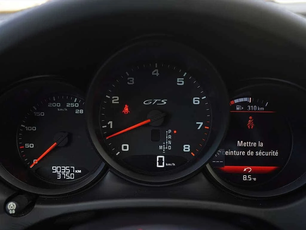 Porsche Macan * GTS Panoramic roof BSM * CARFAX * ЦЕНА ДО БГ, снимка 17 - Автомобили и джипове - 54917539