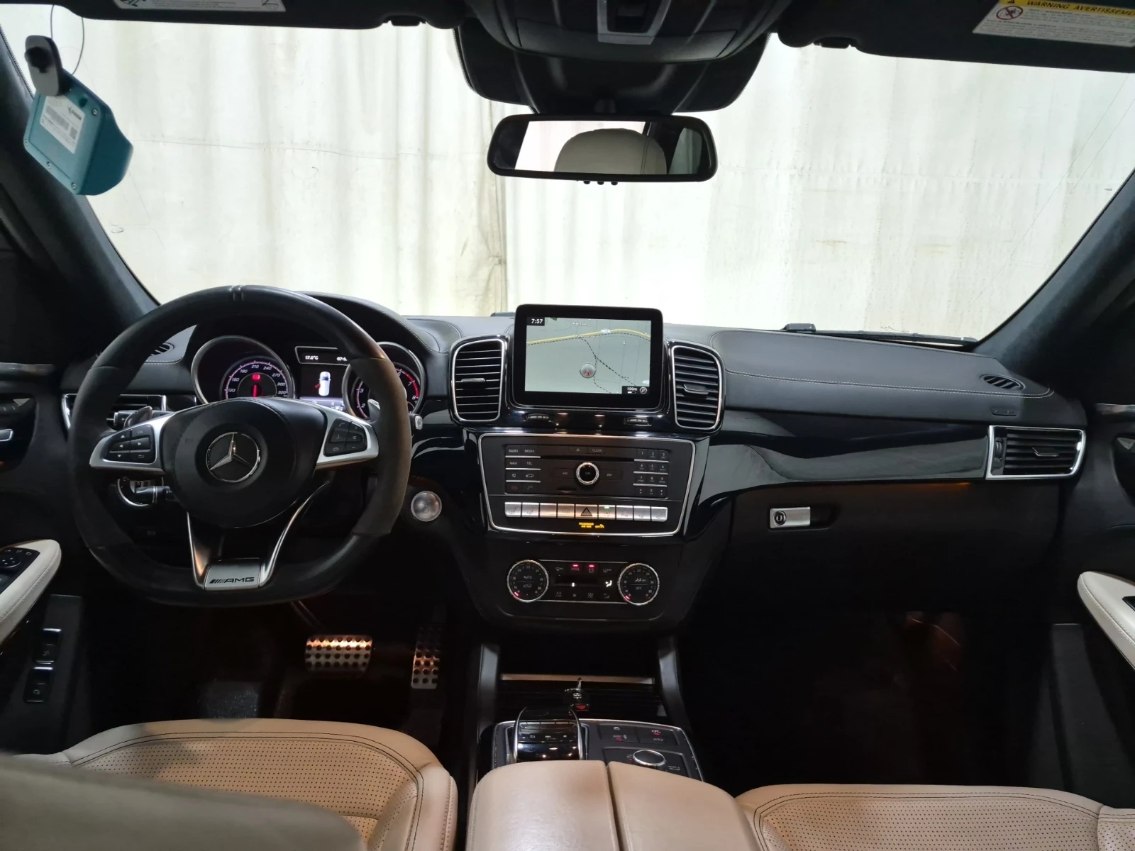Mercedes-Benz GLS 63 AMG, снимка 9 - Автомобили и джипове - 55004298