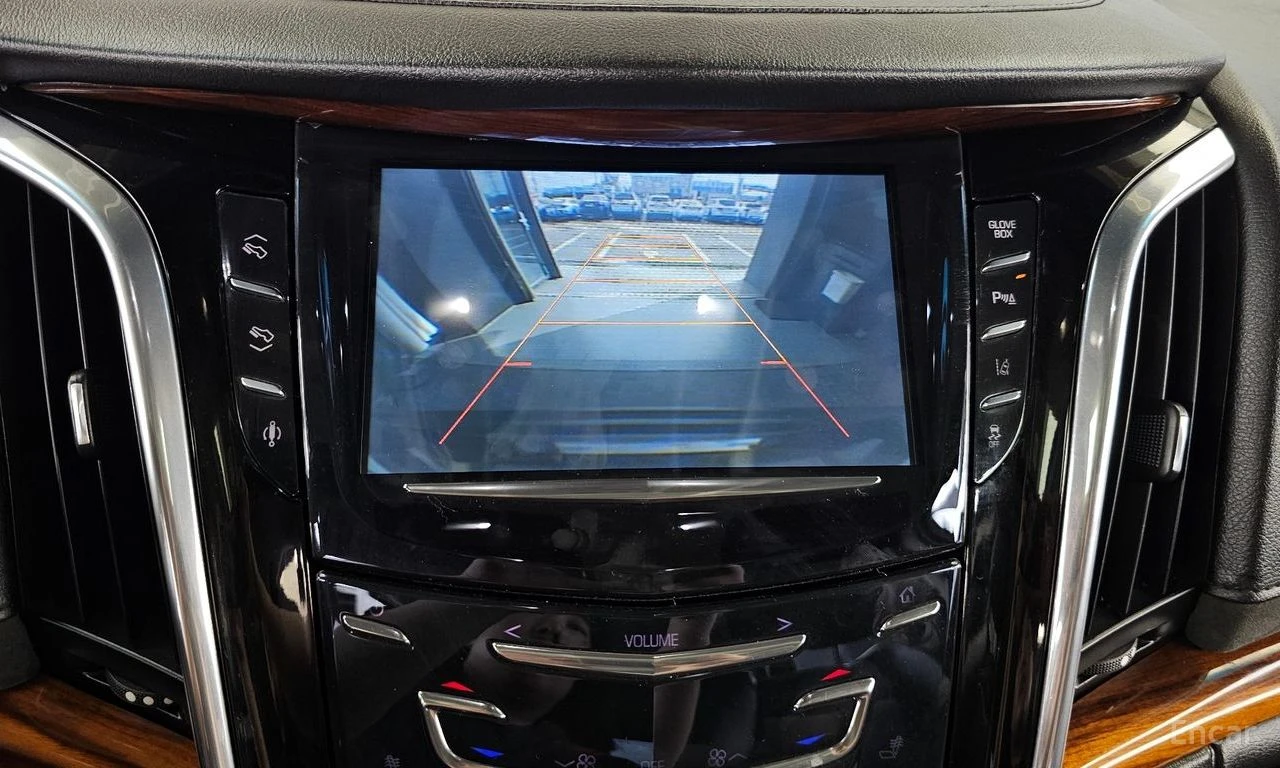 Cadillac Escalade 6.2* V8* ПОДГРЕВ* ОБДУХВАНЕ* КАМЕРА, снимка 9 - Автомобили и джипове - 55277348