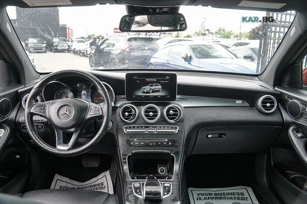 Mercedes-Benz GLC 300 4MATIC* AвтоКредит* (ЦЕНА ДО БГ), снимка 16 - Автомобили и джипове - 55327334