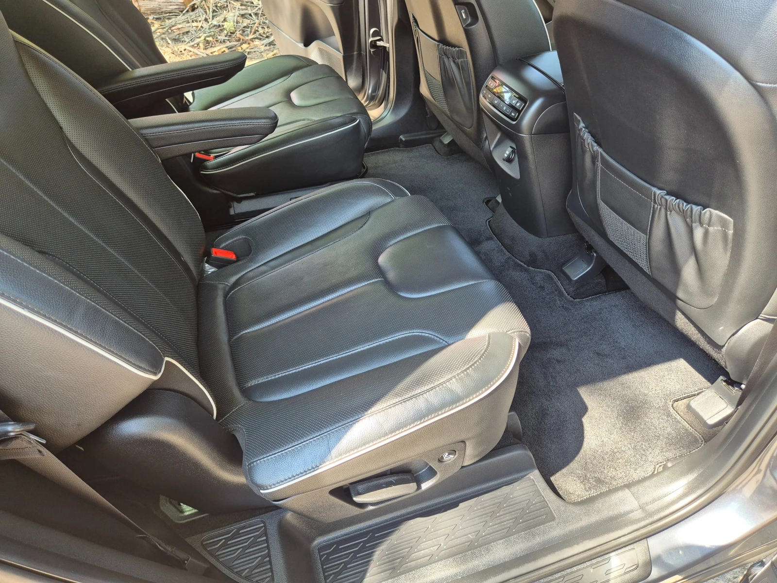 Hyundai Palisade 2.2 4X4 CRDI 6+ 1 ДДС - Наличен в БГ, снимка 8 - Автомобили и джипове - 55615953