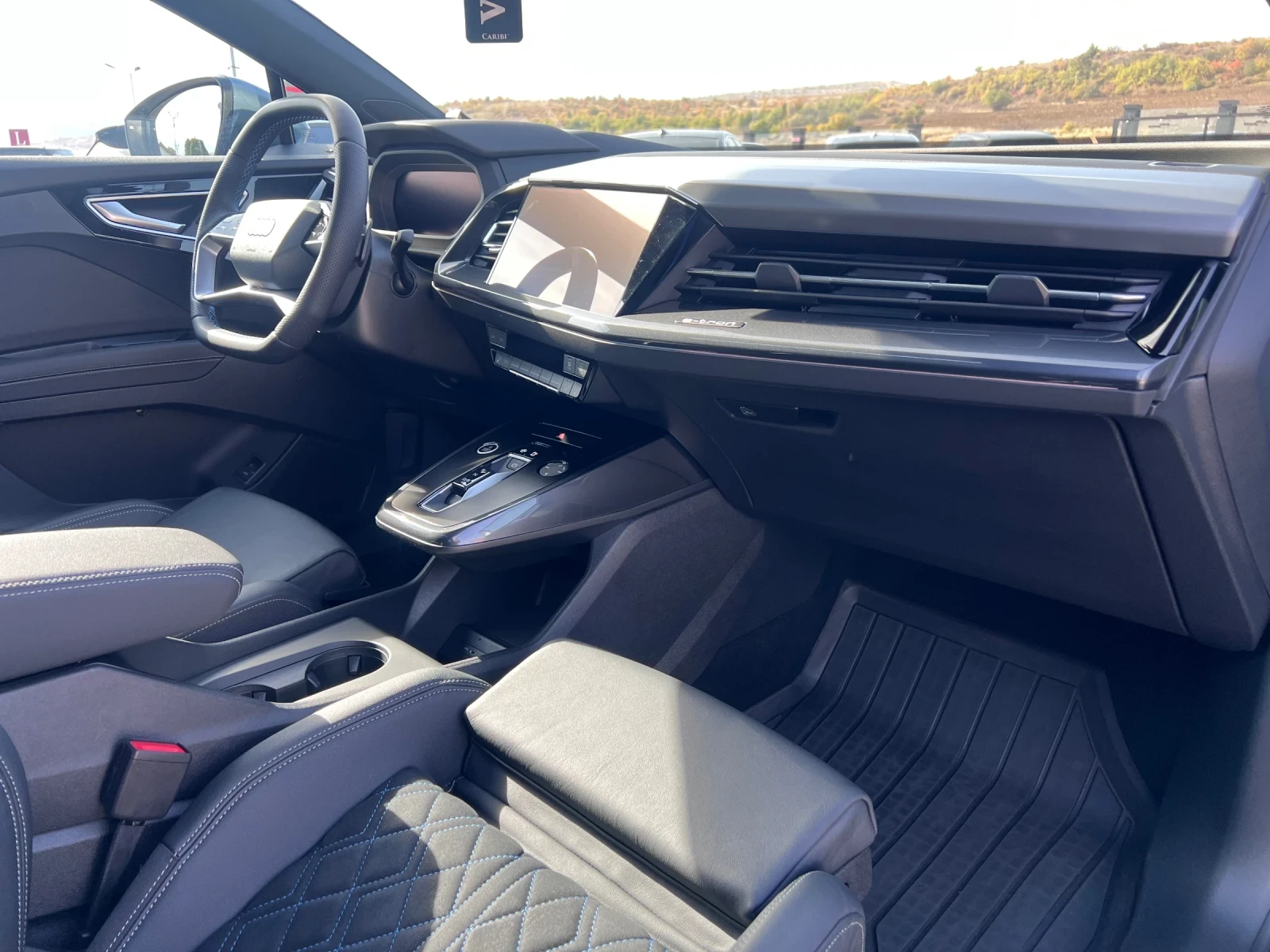 Audi Q4 50* Sport Back* E-TRON* , снимка 14 - Автомобили и джипове - 56388669