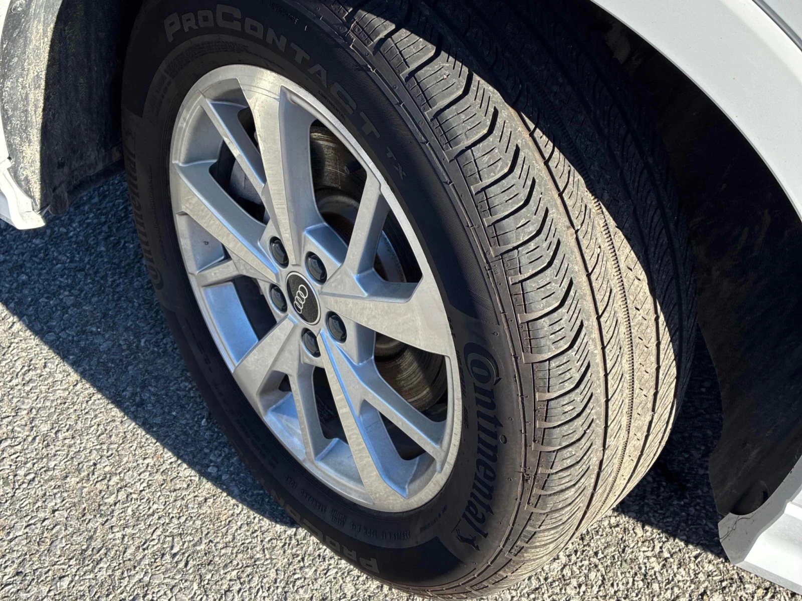 Audi Q3 40 TFSI quattro / Carfax / ������ | Mobile.bg � ����������� 7