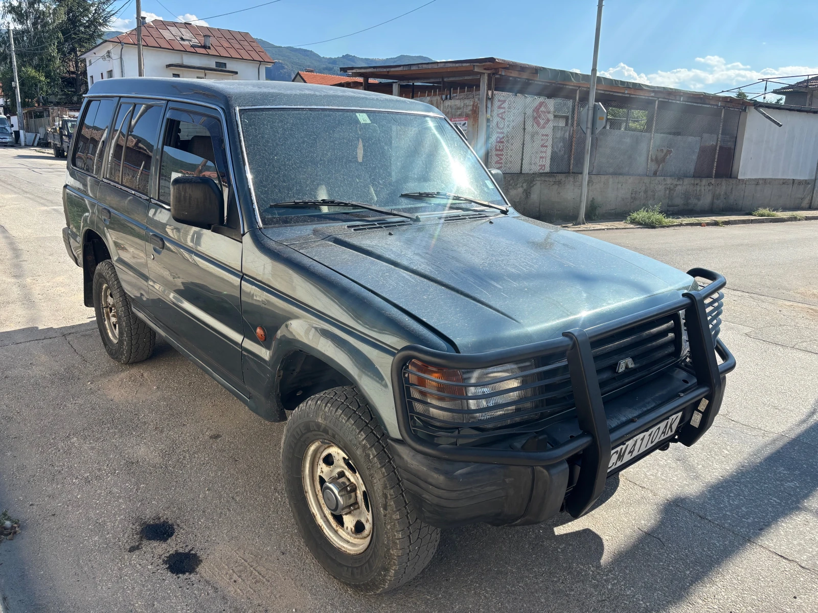 Mitsubishi Pajero 2.5 td, снимка 2 - Автомобили и джипове - 56650591