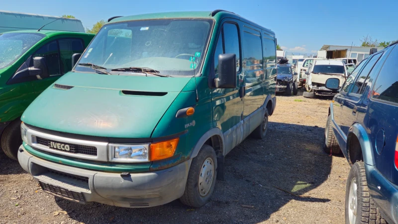 Iveco Daily 2.8tdi/на части , снимка 2 - Бусове и автобуси - 50107172
