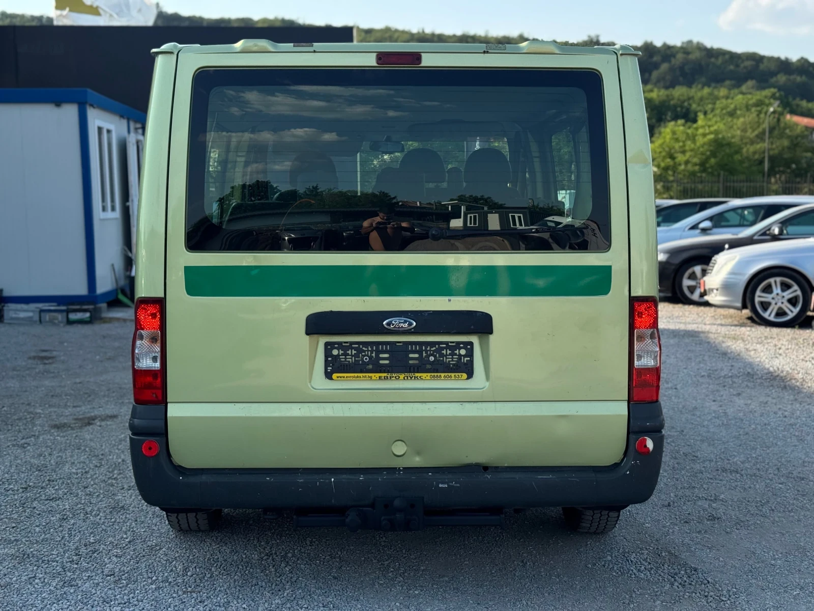 Ford Transit 2.2TDCI 140кс 6с КЛИМАТИК 9-места - изображение 5