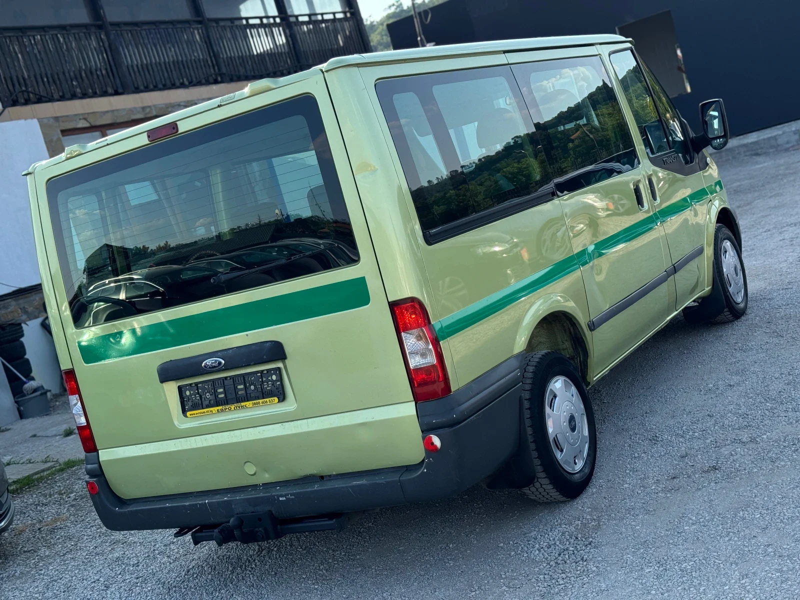 Ford Transit 2.2TDCI 140кс 6с КЛИМАТИК 9-места - изображение 6