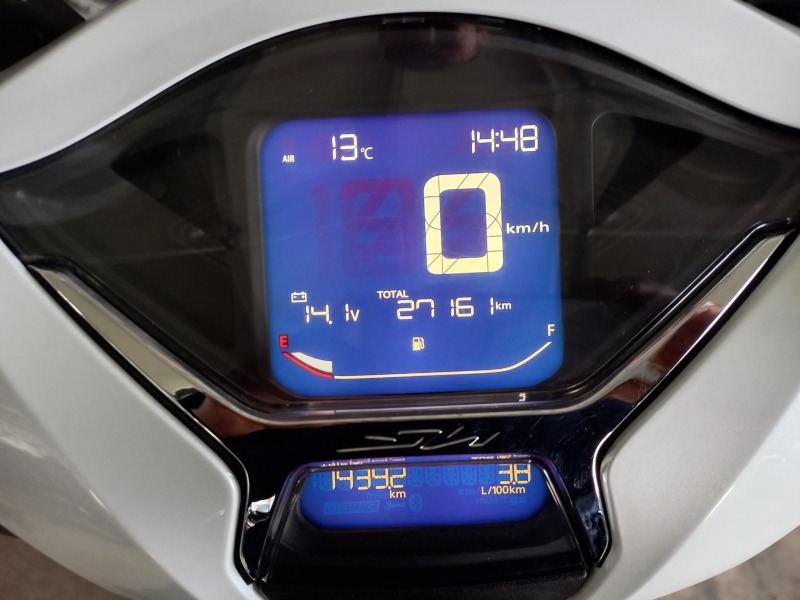 Honda Sh 350 ABS LED още в гаранция , снимка 10 - Мотоциклети и мототехника - 46355527