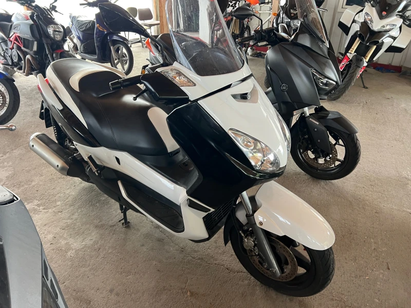 Yamaha X-max 250i Lizing