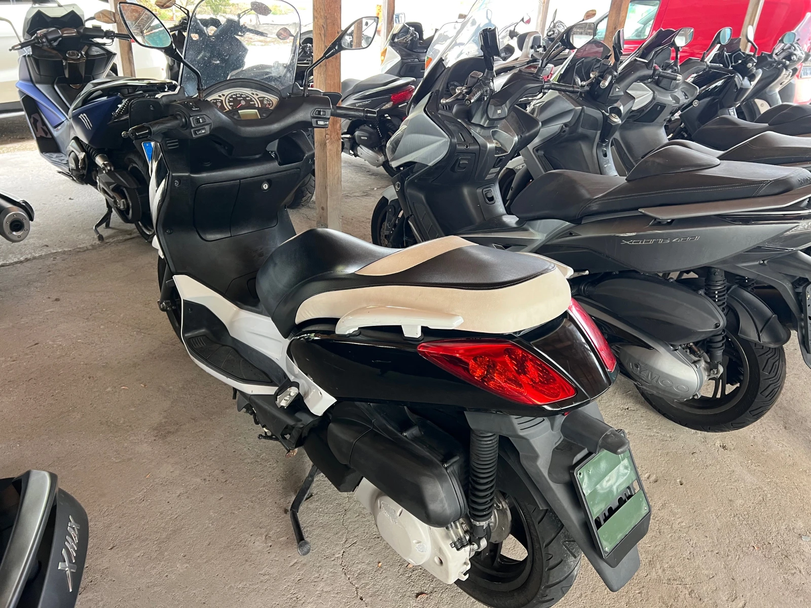 Yamaha X-max 250i Lizing - изображение 6