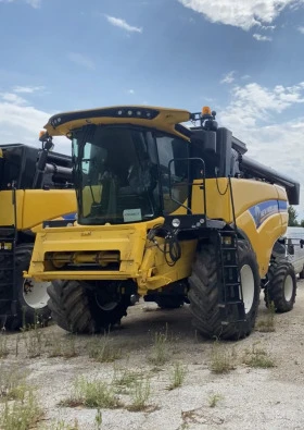      New Holland Cx6. 80