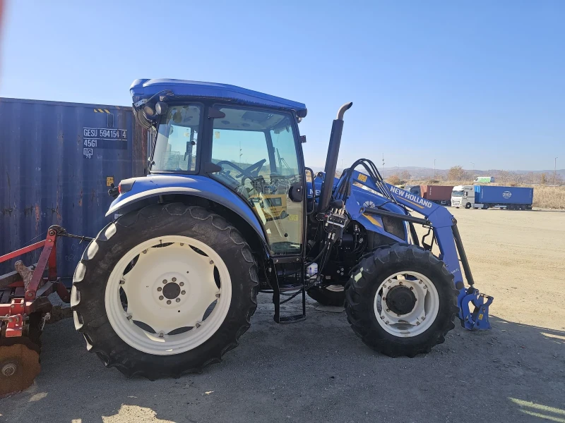 Трактор New Holland TD5.105, снимка 1 - Селскостопанска техника - 47916536