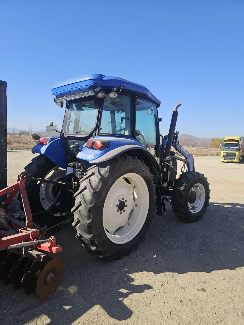 Трактор New Holland TD5.105, снимка 12 - Селскостопанска техника - 47916536