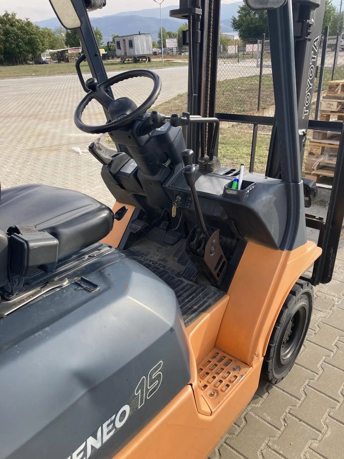 ������� Toyota ���-������ | Mobile.bg � ����������� 5