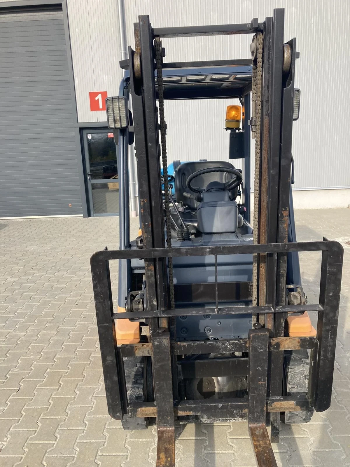 ������� Toyota ���-������ | Mobile.bg � ����������� 6