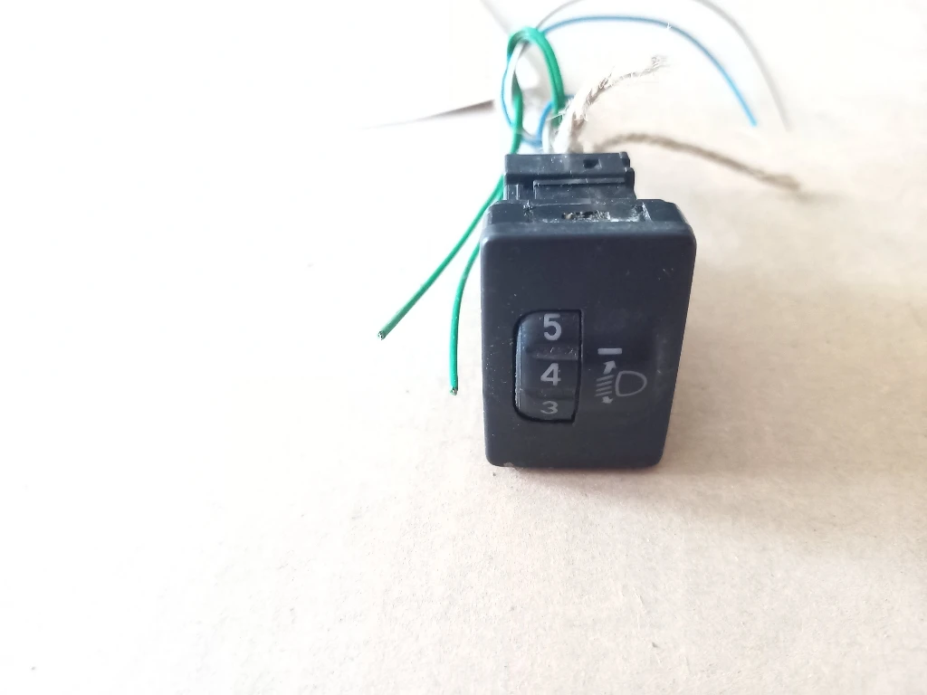     4 () | Mobile.bg   1