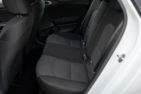 Kia Ceed 1.4 100к.с., снимка 10