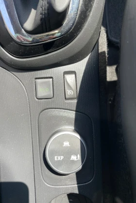 Renault Captur 2014 1.5dci 90к.с. АВТОМАТ, снимка 13