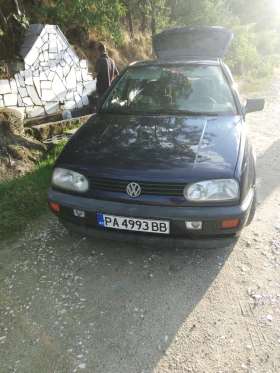 VW Golf, снимка 1