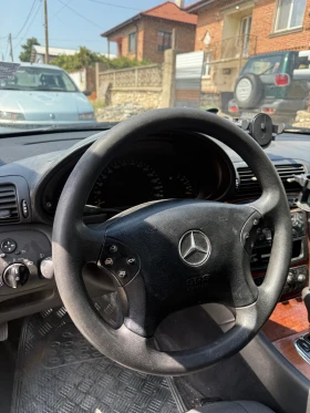 Mercedes-Benz C 220, снимка 4