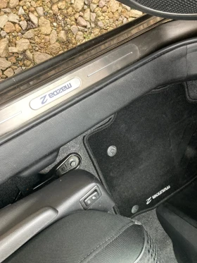 Mazda 2 1.3i - 5500 € / 10757.07 лв. - 67583018 9