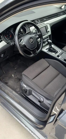 VW Passat - 9000 € / 17602.47 лв. - 20450237 7