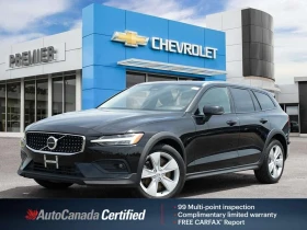 Volvo V60 Cross Country Core | Sunroof | Leather | AWD | Heated Seats