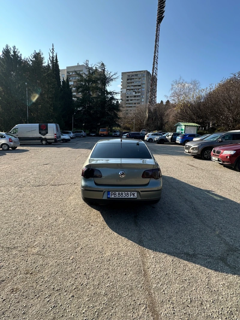 VW Passat, снимка 3 - Автомобили и джипове - 48488304