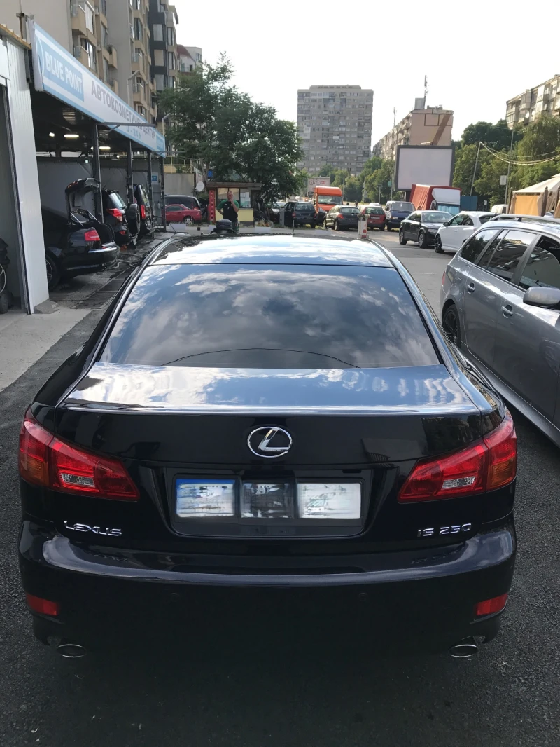 Lexus IS 250 Sport, снимка 2 - Автомобили и джипове - 48892425