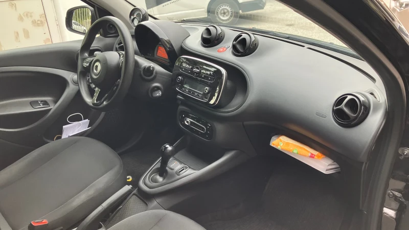Smart Forfour 18 kw, снимка 7 - Автомобили и джипове - 49094470