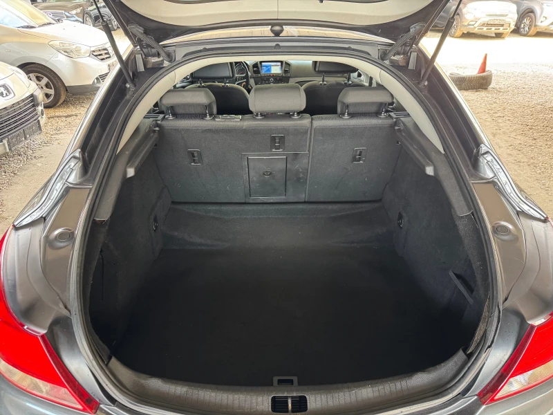 Opel Insignia 2.0CDTI-2011-AUTO-NAVI, снимка 12 - Автомобили и джипове - 50594468