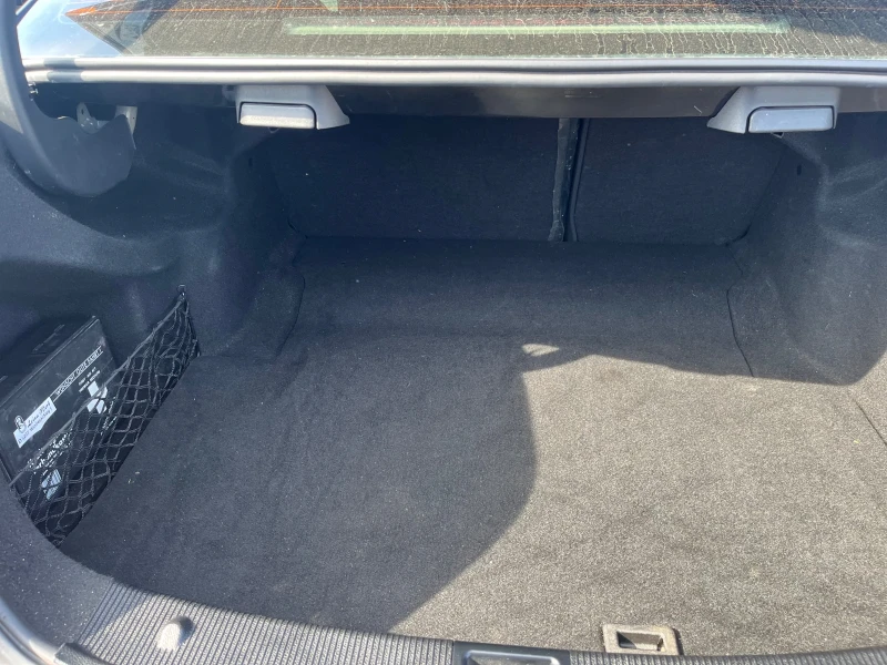 Mercedes-Benz C 180 CGI 1, 8 BlueEFFICIENCY, снимка 17 - Автомобили и джипове - 52561748