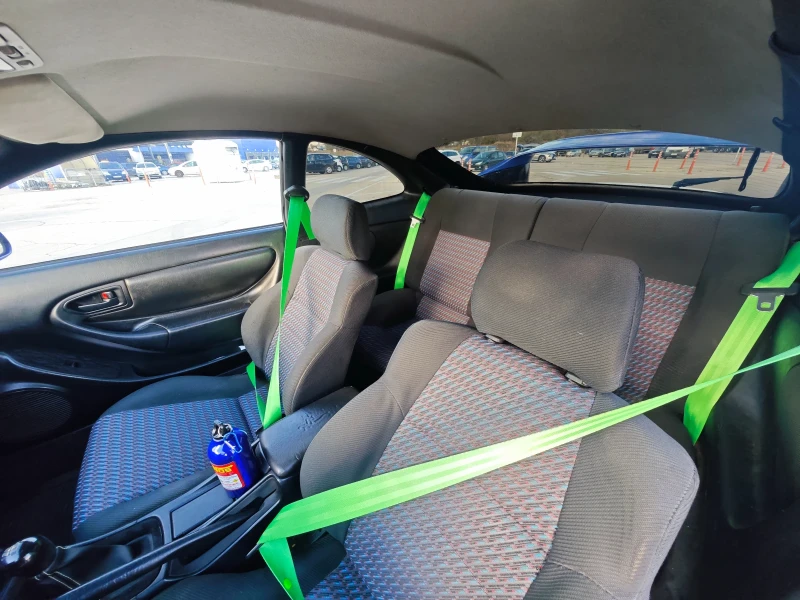 Toyota Celica 1.8 16v, снимка 9 - Автомобили и джипове - 52630924