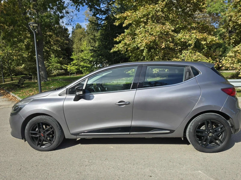 Renault Clio, снимка 4 - Автомобили и джипове - 52174914