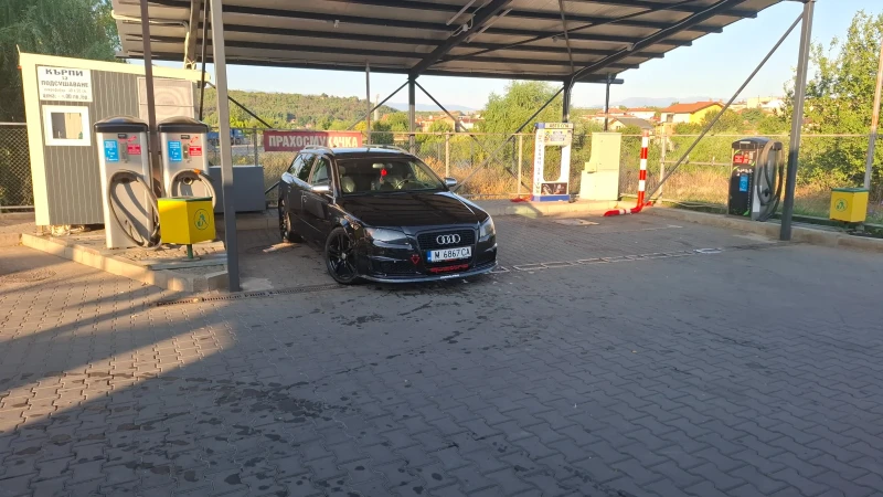 Audi A4, снимка 4 - Автомобили и джипове - 52426837