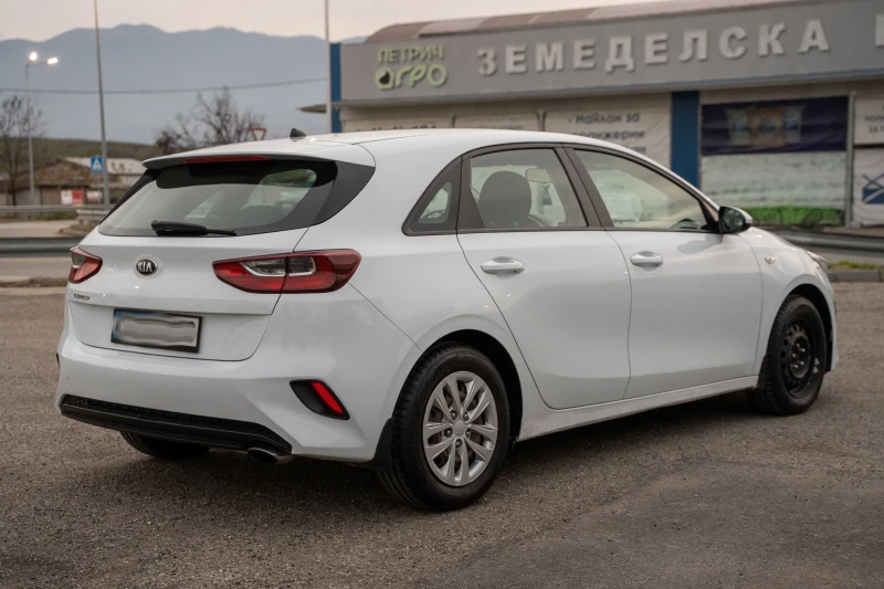 Kia Ceed 1.4 100к.с., снимка 5 - Автомобили и джипове - 52697444
