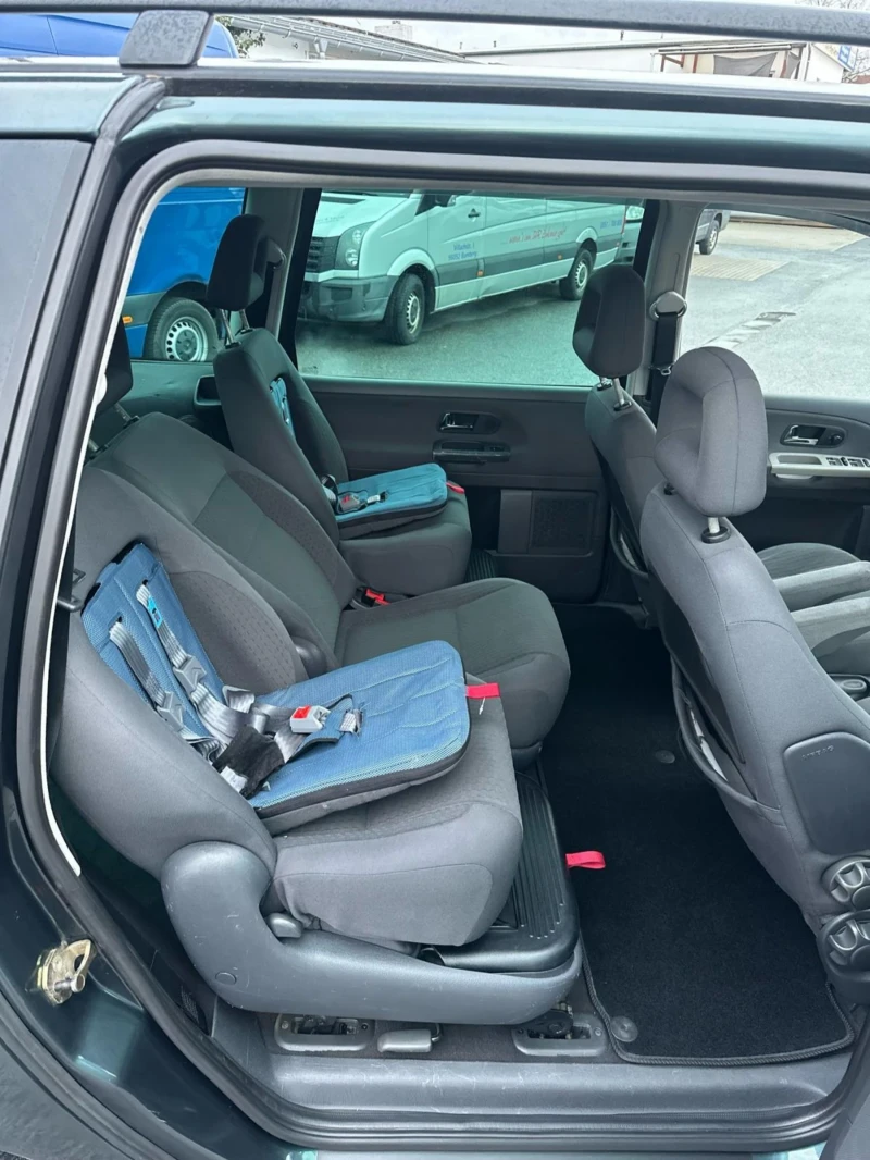 VW Sharan, снимка 13 - Автомобили и джипове - 52908528