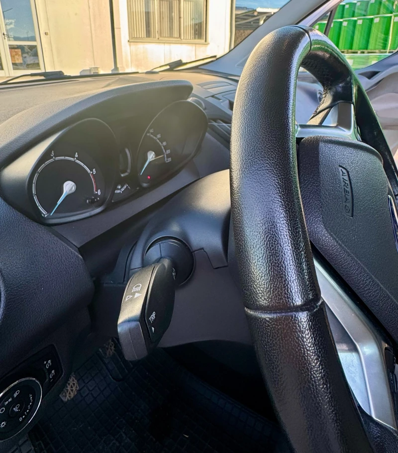 Ford Courier, снимка 9 - Автомобили и джипове - 53363887