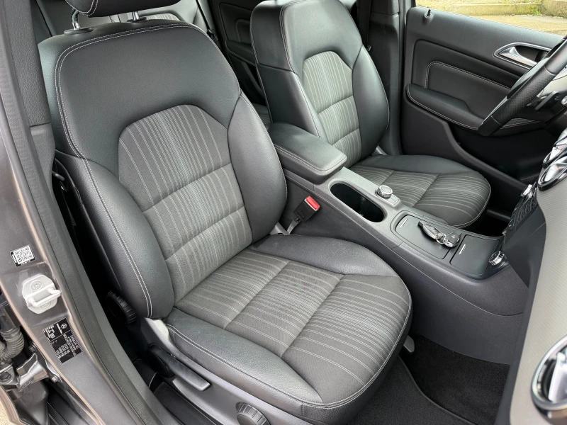 Mercedes-Benz B 200 CDI Sport.Xenon.Панорама., снимка 12 - Автомобили и джипове - 53559321