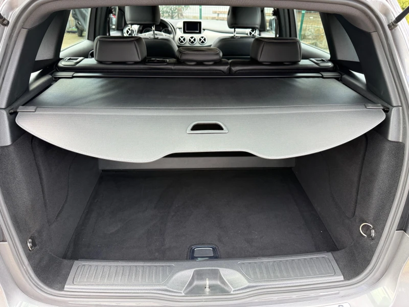 Mercedes-Benz B 200 CDI Sport.Xenon.Панорама., снимка 14 - Автомобили и джипове - 53559321
