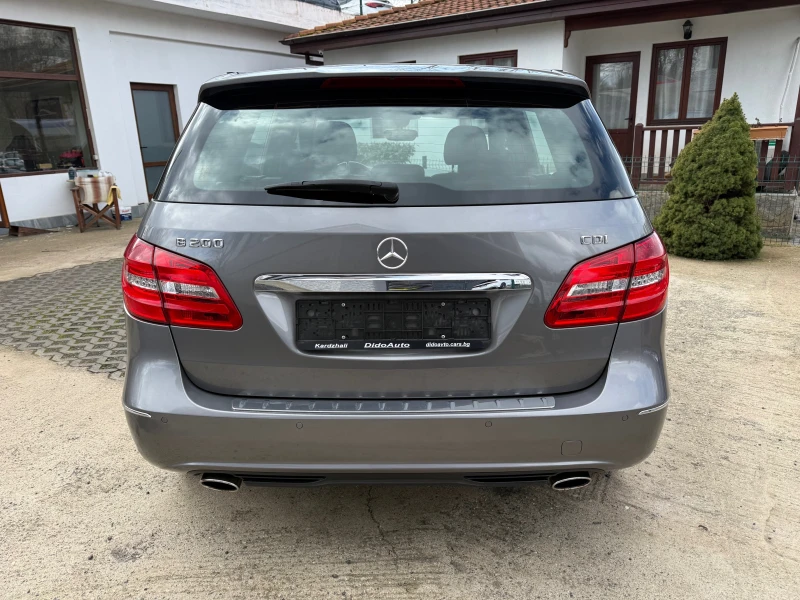 Mercedes-Benz B 200 CDI Sport.Xenon.Панорама., снимка 5 - Автомобили и джипове - 53559321